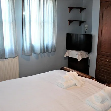 Castaneda 2 *